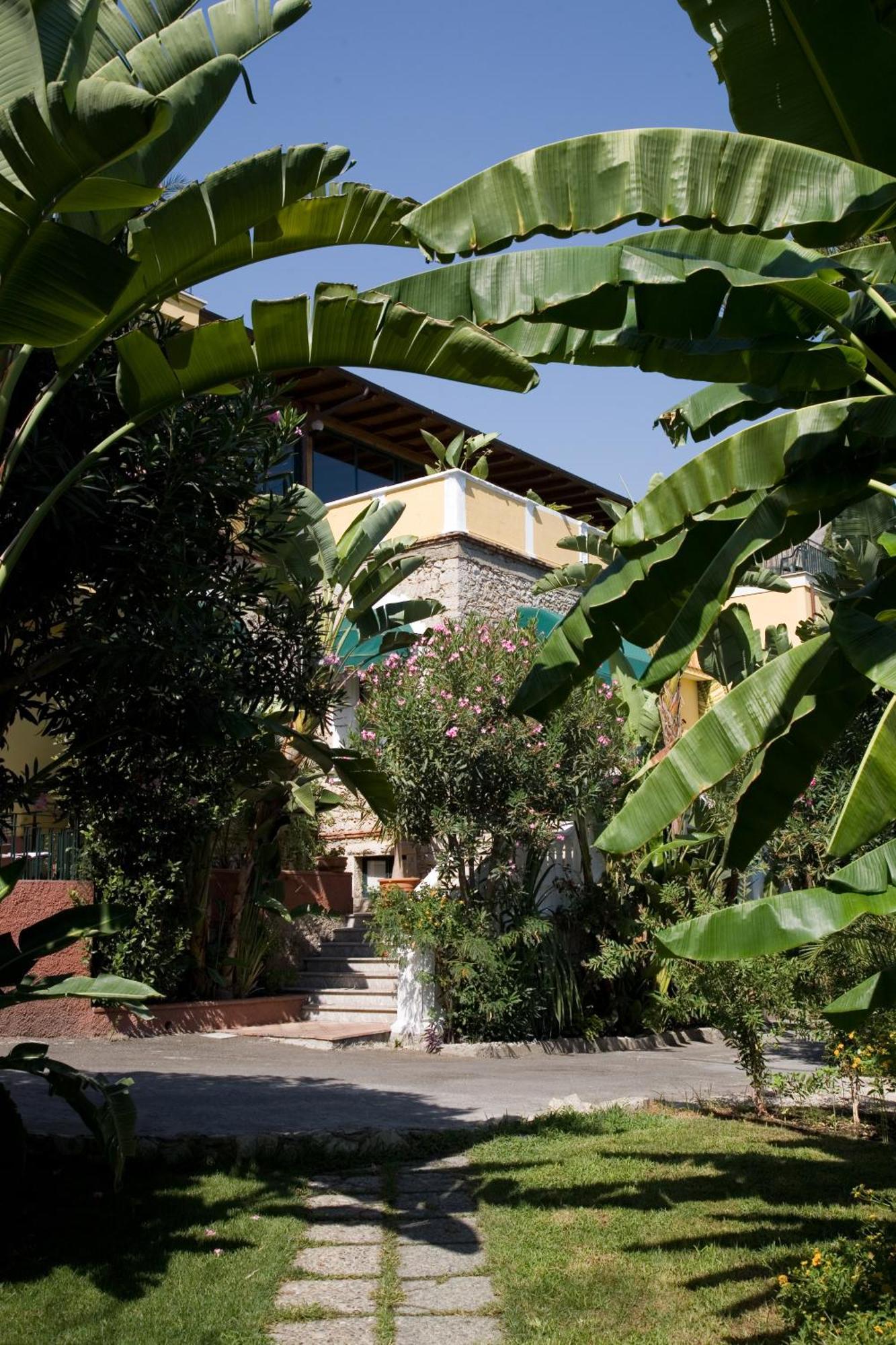 Hotel Baia Delle Sirene Taormina Exterior foto